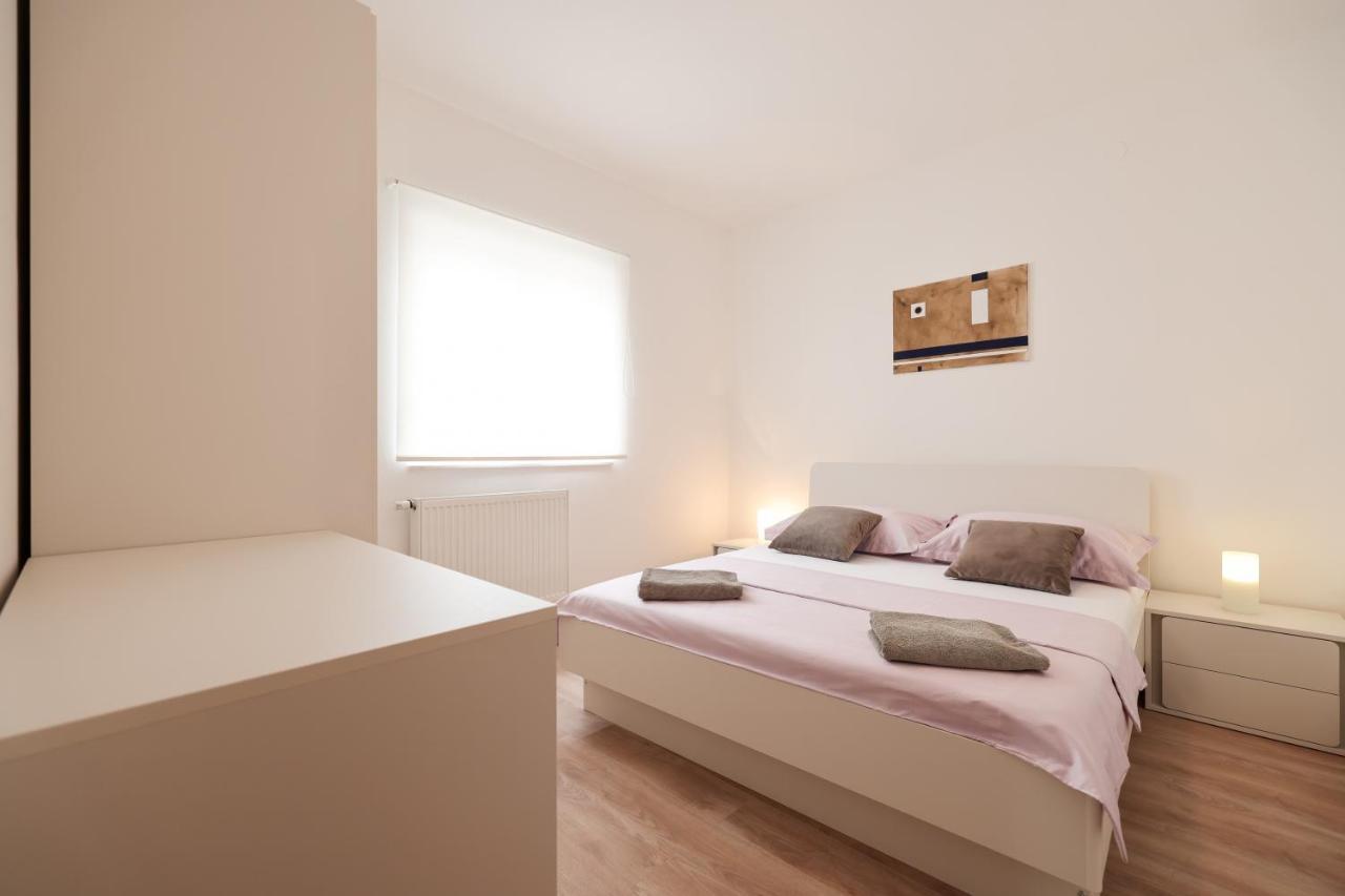 Apartment Leon Бибине Екстериор снимка