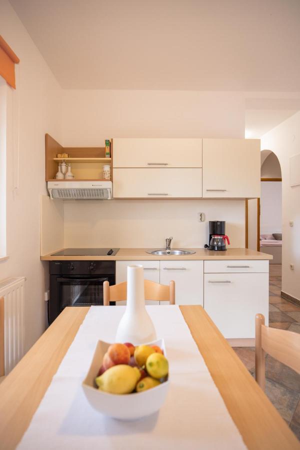 Apartment Leon Бибине Екстериор снимка