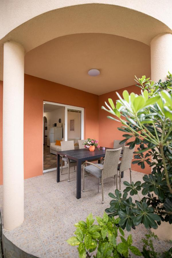 Apartment Leon Бибине Екстериор снимка